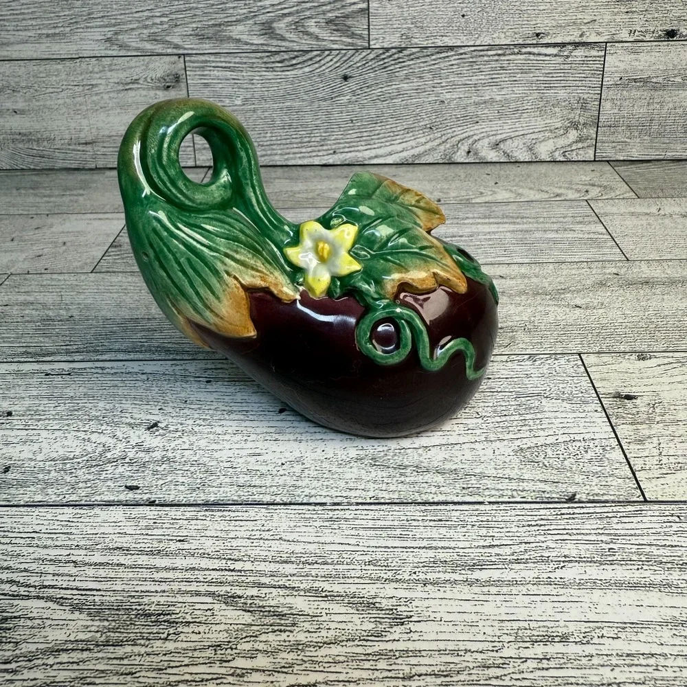 Eggplant Shaker Handcrafted Purple Green Floral Ceramic 4 Inch‎